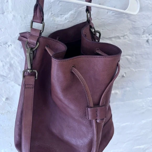 Madewell Cognac Bucket Bag - 100% Leather - Picture 2 of 6